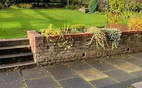 Home From Home, 3 Bedroom House In Hawick